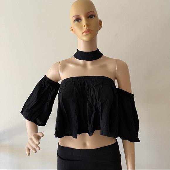 Black Off Shoulder Collar Top - Picture 3 of 12